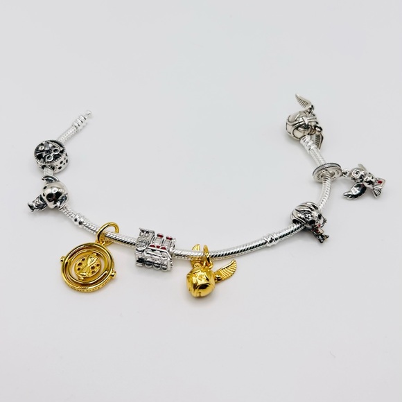 Charm Jewelry - Harry Potter - Fully Loaded Charm Bracelet
